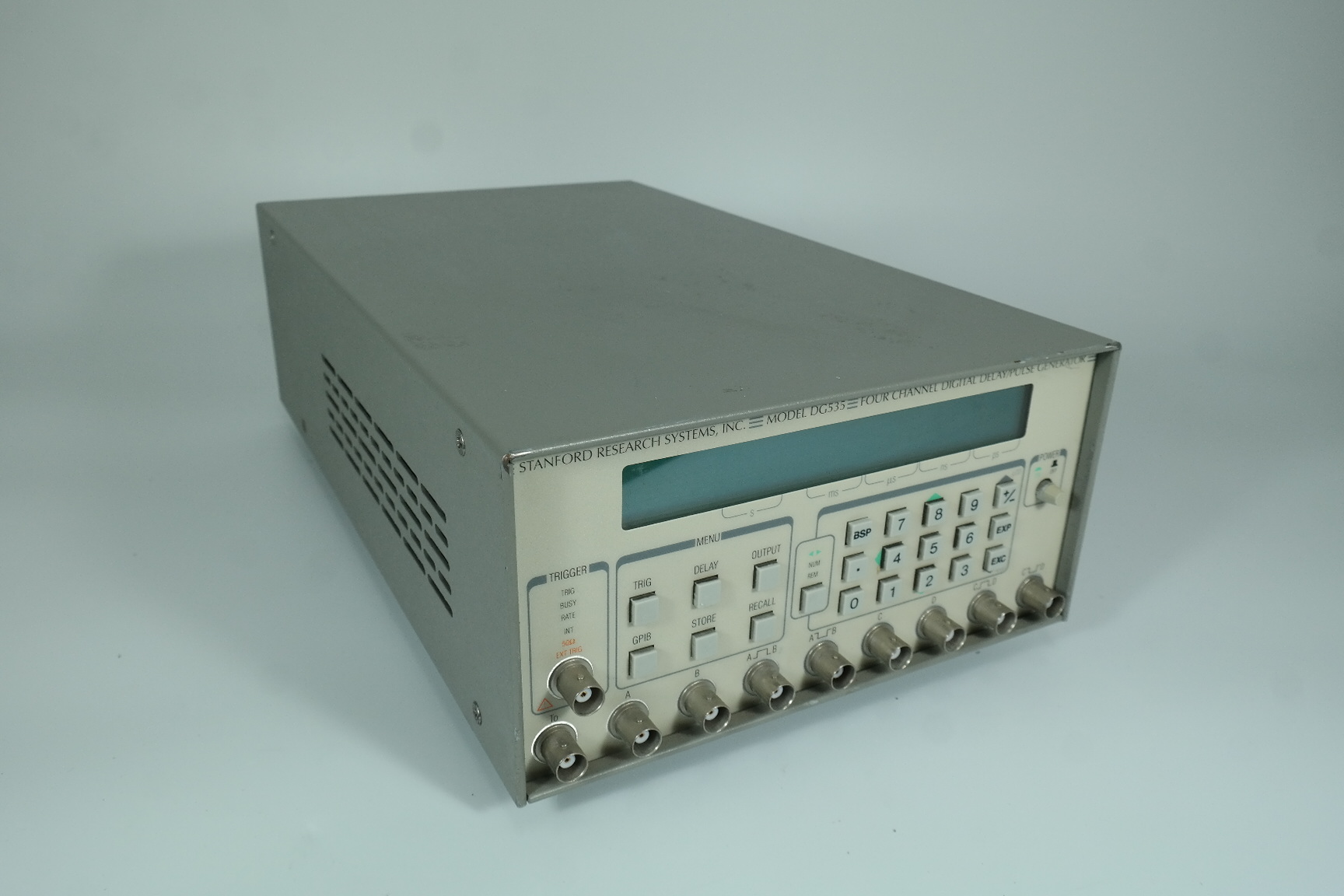 SRS/Delay Pulse Generator/DG535/01